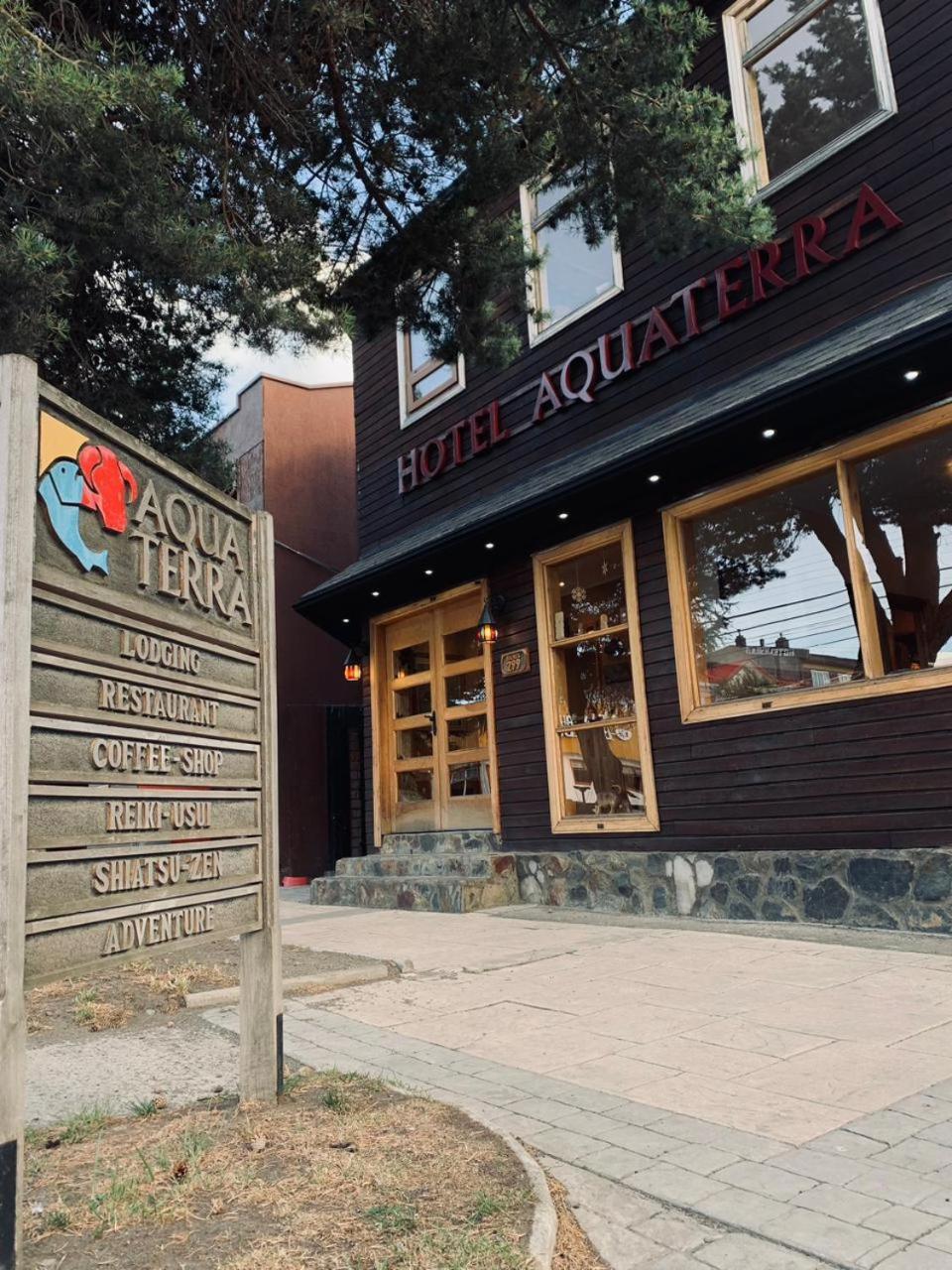 Hotel Aquaterra Puerto Natales Esterno foto